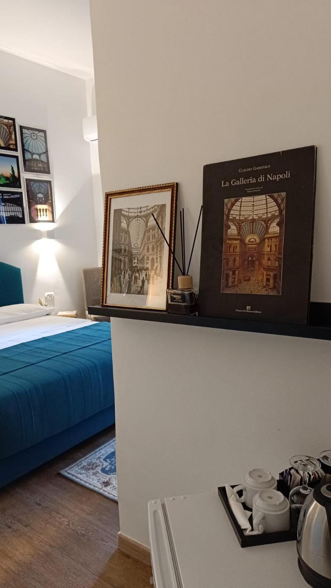 H22 Hotel Napels